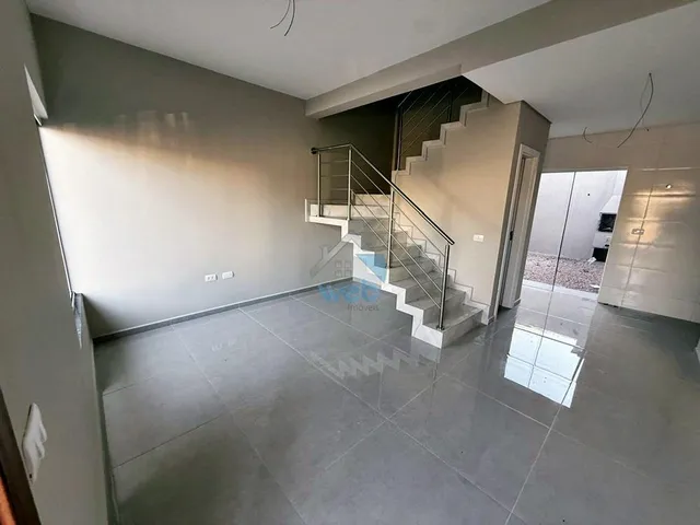 Imagem 13: Sobrado com três quartos no Bairro ITATIAIA, pronto para financiar, contando com 3