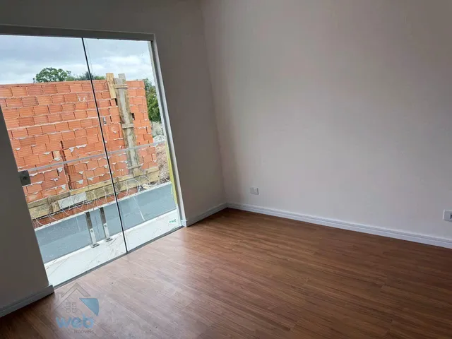 Imagem 6: Venda sobrado, três quartos, churrasqueira, porcelanato, lavabo, garagem coberta