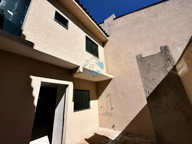 Imagem 11: Sobrados em construção, à venda no Bairro CIC, com três quartos, sala, cozinha