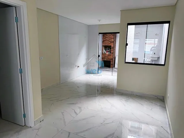 Imagem 6: Sobrado, três quartos, sala, edicula com churrasqueira, ótima localização