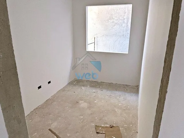 Imagem 2: Sobrados em condomínio à venda na região do Vitória Régia, com 3 quartos, sala