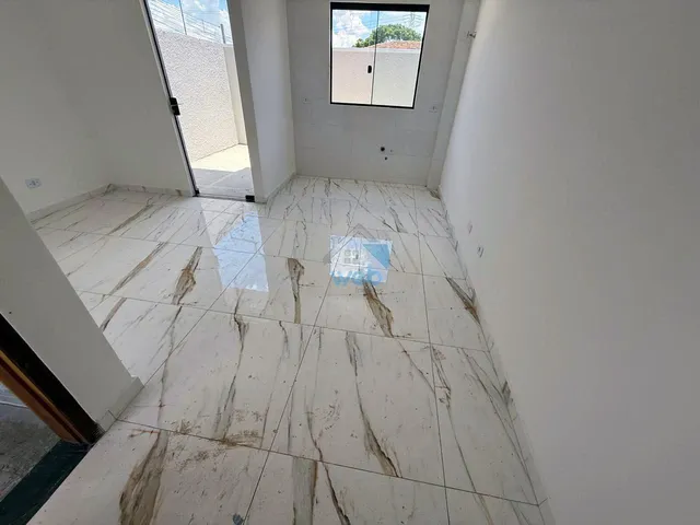 Imagem 13: Sobrados à venda na região do Rio Bonito, no Bairro Campo de Santana, com três
