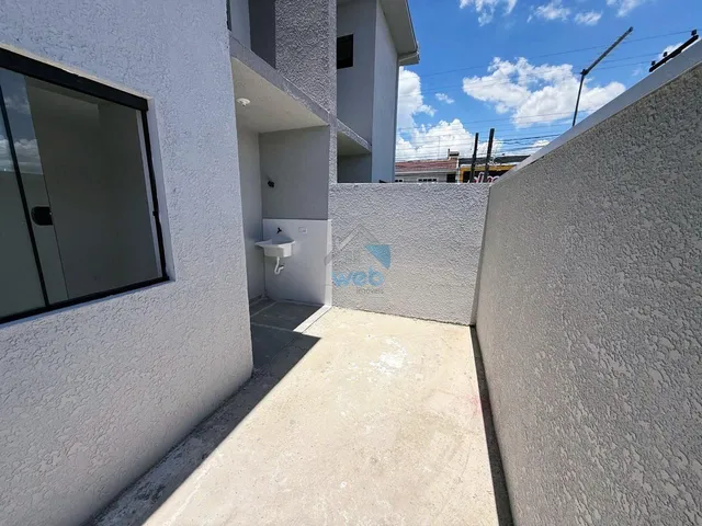 Imagem 7: Sobrados à venda na região do Rio Bonito, no Bairro Campo de Santana, com três