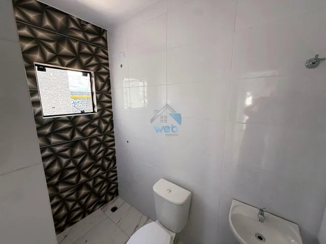 Imagem 8: Sobrados à venda na região do Rio Bonito, no Bairro Campo de Santana, com três
