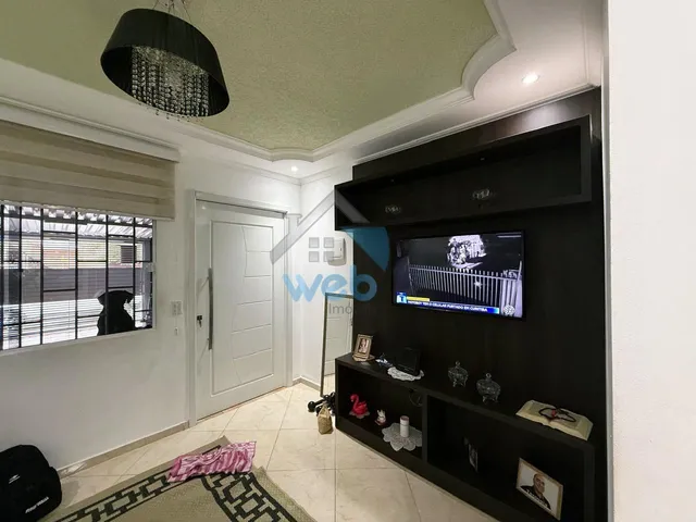 Imagem 3: Sobrado para vender no Vitória Régia, no Bairro CIC, com dois quartos, sala, cozinha