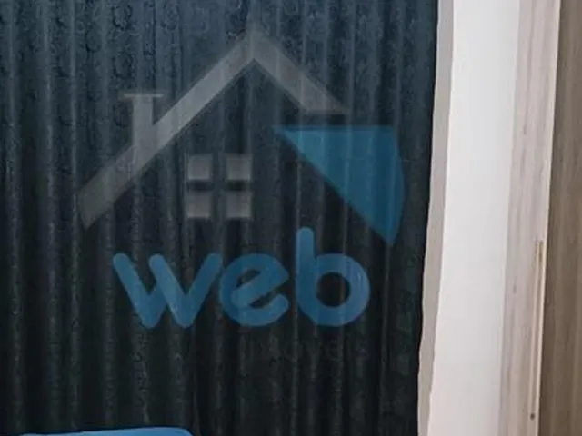Imagem 14: Sobrado para vender no Vitória Régia, no Bairro CIC, com dois quartos, sala, cozinha