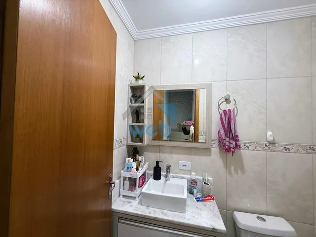 Imagem 5: Sobrado para vender no Vitória Régia, no Bairro CIC, com dois quartos, sala, cozinha