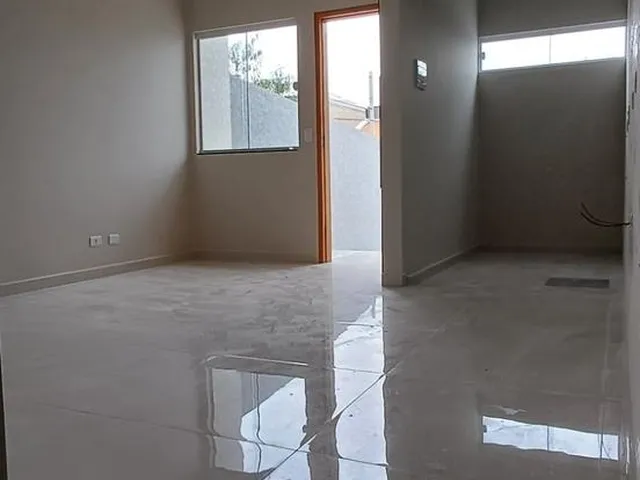 Imagem 9: Casas com dois quartos à venda na região do Tatuquara, próximo à Rua Marcos Bertoldi