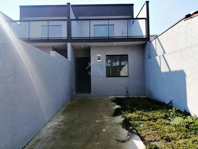 Imagem: Casa com àtico, com dois quartos à venda