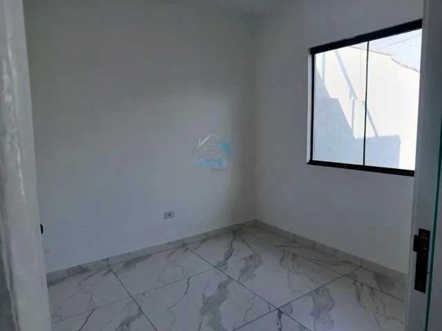 Imagem 4: Casa com àtico, com dois quartos à venda na região do Tatuquara, próximo à Rua