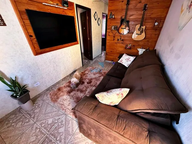 Imagem 2: Casa térrea para venda, dois quartos, sala, cozinha, na região do Vitória Régia, no