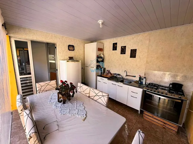 Imagem 9: Casa térrea para venda, dois quartos, sala, cozinha, na região do Vitória Régia, no