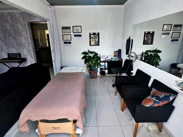 Imagem 5: Sobrados à venda na região do bairro Vitoria Regia, dois dormitórios, sala ampla