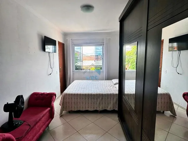 Imagem 6: Sobrados à venda na região do bairro Vitoria Regia, dois dormitórios, sala ampla