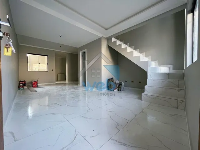 Imagem 7: Sobrado, três quartos, sala, edicula com churrasqueira, ótima localização
