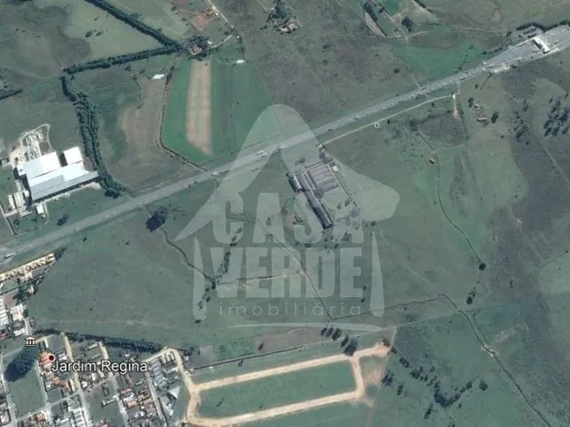 Imagem: O terreno possui 227.100m² de Área e está localizado em