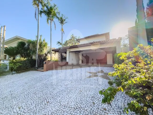 Imagem: Casa Alto Padrão À Venda no Cond. Vila
