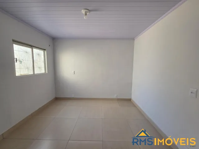 Imagem 12: Casa em Guará II, Brasília - 2 Quartos, Cozinha Integrada, 1 Vaga, Próximo ao Super