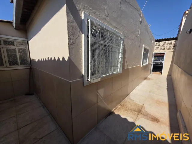 Imagem 5: Casa em Guará II, Brasília - 2 Quartos, Cozinha Integrada, 1 Vaga, Próximo ao Super