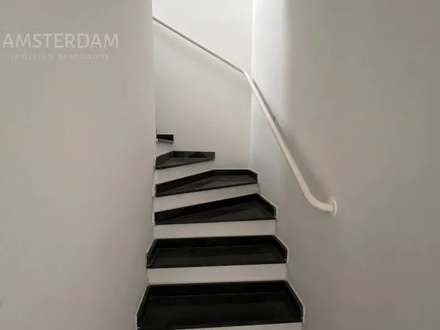 Imagem 16: Casa À Venda na Vista Linda, 400 Metros da Praia, 2 Suítes, Sala para 2 Ambientes, 3 Banheiros, Vaga de Garagem