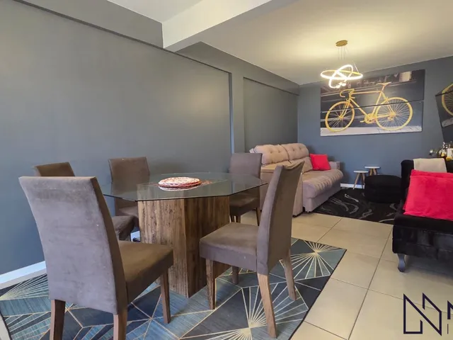 Imagem 13: Apartamento semimobiliado com 2 dormitórios, suíte e garagem para 2 carros no Lo