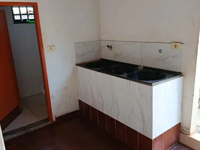 Imagem 9: Casa à venda no bairro Setor Central - Carmo do Rio Verde/GO