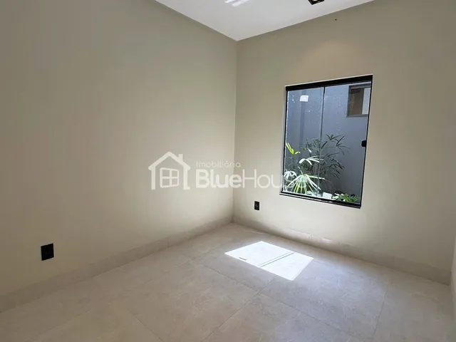 Imagem 4: Casa de 3 Quartos sendo 1 Suíte, em alto padrão de acabamento no Vila Oliveira