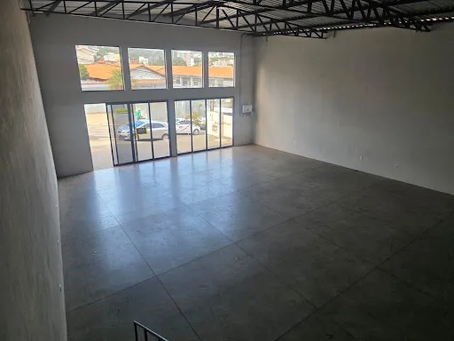 Imagem: Galpão para alugar, 300 m² por R$ 4.550,00/mês