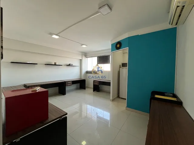 Imagem: A sala comercial possui 1 Vaga na garagem, 33m² de Área,
