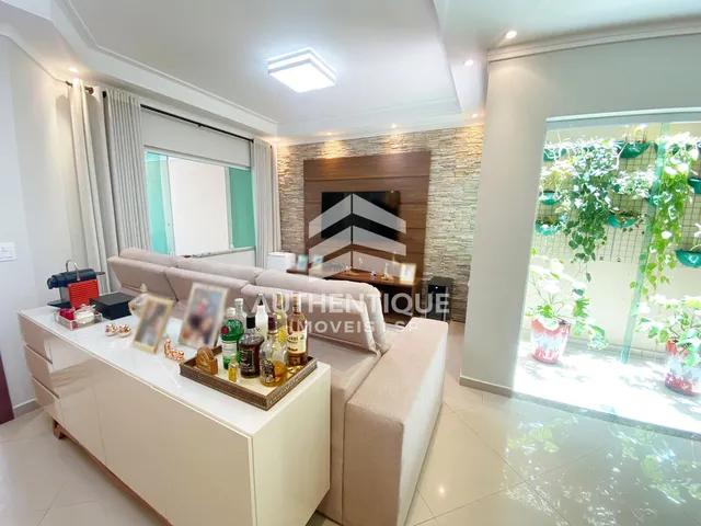 Imagem: Casa À Venda no Bairro Jardim Hollywood
