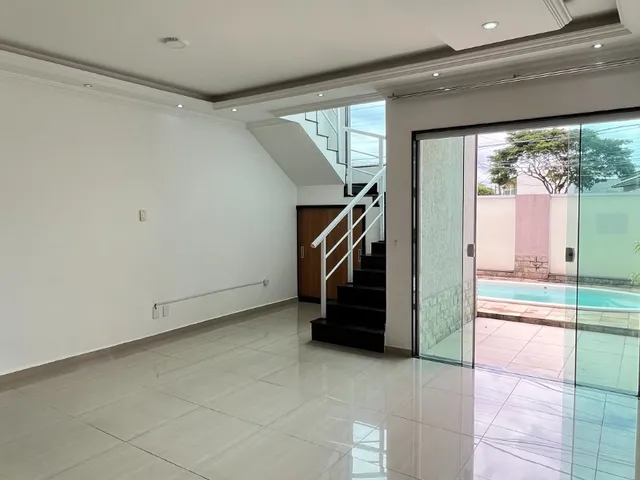 Imagem 8: Casa à Venda no Condomínio Village da Posse