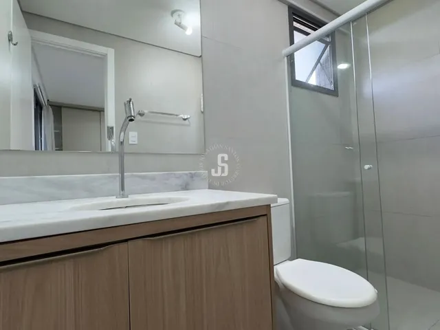 Imagem 3: Apartamento 2 Suítes à Venda no Bauen, 70m², Nascente, Semimobiliado e 2 Vagas
