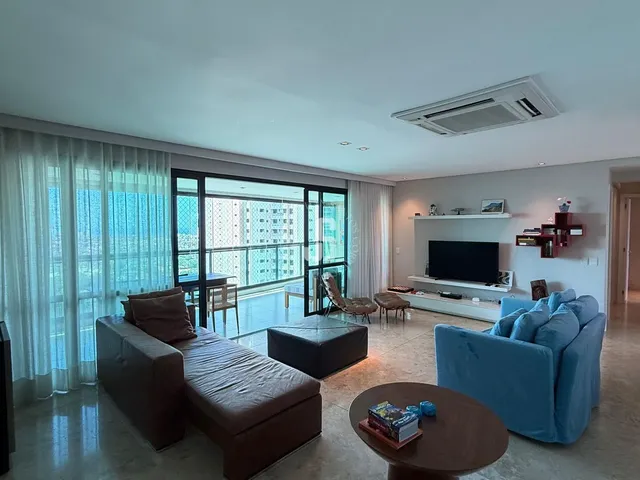 Imagem: Apartamento 4 Suítes à Venda no Horto