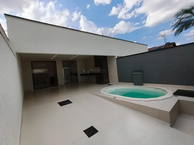 Imagem: Casa 3 Quartos com Piscina no Jardim Canedo