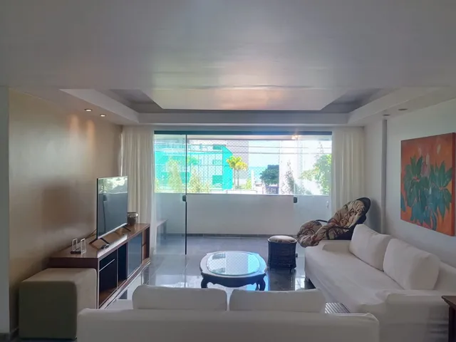 Imagem 9: Apartamento a venda com 4 quartos, 2 suítes e a poucos metros da praia