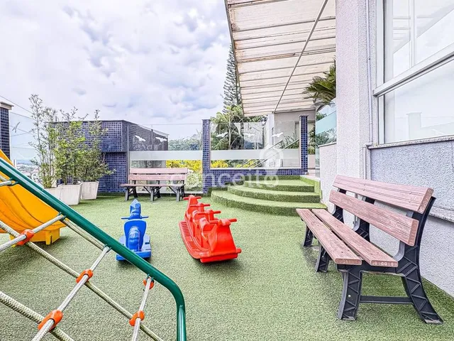 Imagem 2: Apartamento 3 dormitórios sendo 1 suíte e 2 vagas no Bairro Água Verde