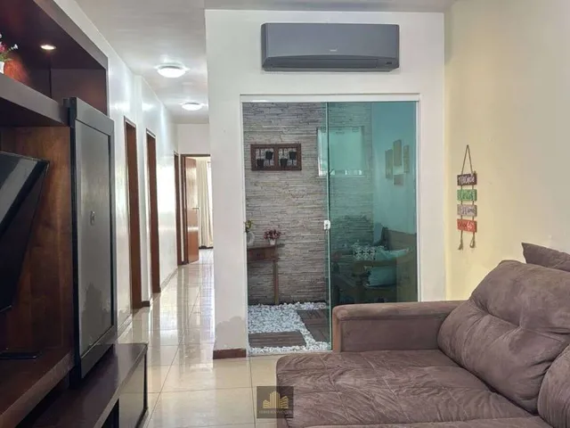 Imagem 3: Casa à venda em Maricá, Barroco (Itaipuaçu), com 3 quartos, 180m²