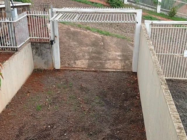 Imagem 8: SOBRADO PARA LOCAÇÃO - CENTRO - CAPANEMA PR