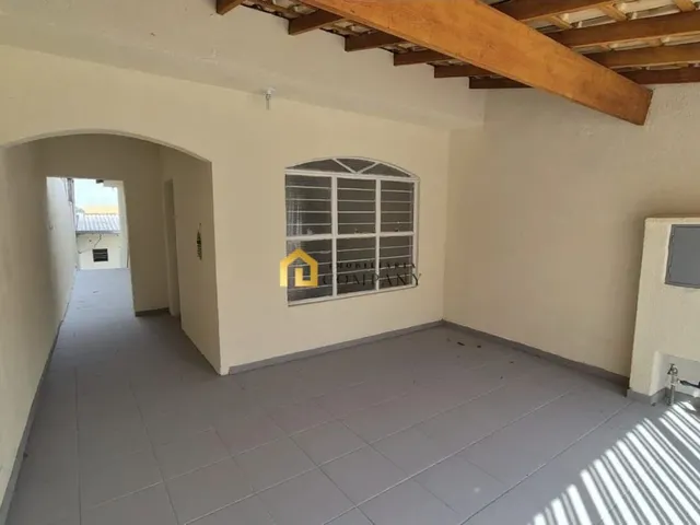 Imagem: Casa térrea à venda no Jardim Itanguá