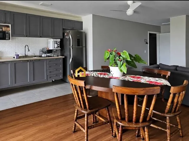 Imagem: O apartamento possui 2 Dormitórios, 1 Suíte, 2 Banheiros,