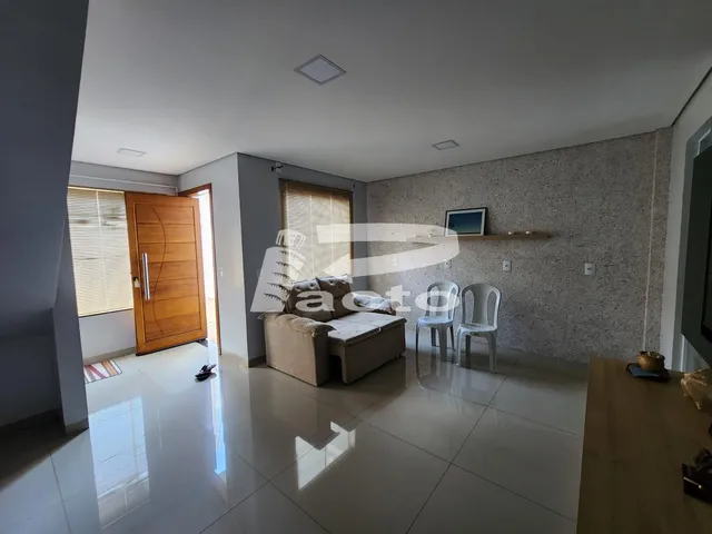 Imagem 3: SOBRADO COM 02 QUARTOS E 01 SUÍTE