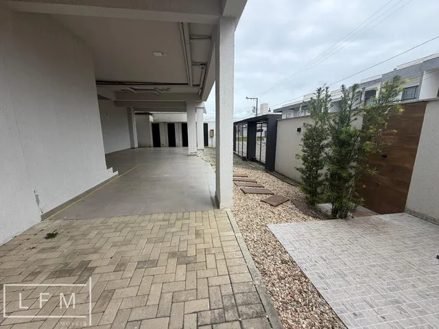 Imagem 3: Apartamento Semi Mobiliado a Venda em Balneário Piçarras Sc