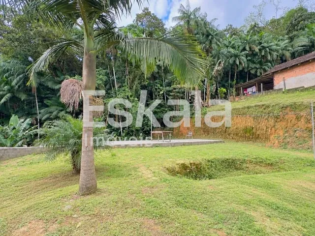 Imagem 2: Casa Semimobiliada Com 490m² De Terreno
