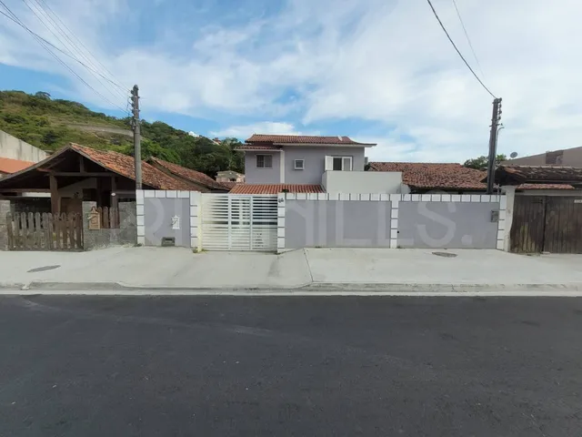 Imagem 3: Casa de 5 quartos à venda em Piratininga, Niterói