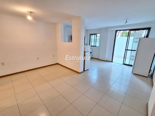 Imagem 2: Studio com garagem próximo à UFSM para alugar