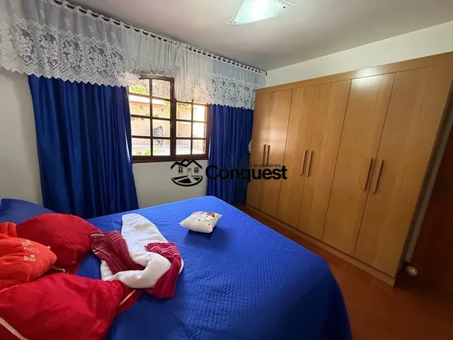 Imagem 14: CASA IMPONENTE À VENDA | 4 QUARTOS | 2 SUÍTES | 8 VAGAS
