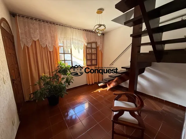 Imagem 8: CASA IMPONENTE À VENDA | 4 QUARTOS | 2 SUÍTES | 8 VAGAS