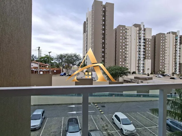 Imagem: O apartamento possui 5 Dormitórios, 1 Suíte, 2 Banheiros,