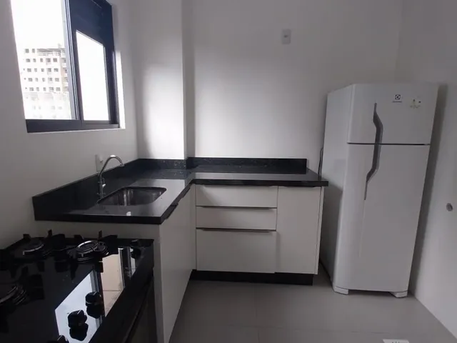 Imagem 10: Apartamento à venda com 2 dormitórios, sendo 1 suíte na Meia Praia em Itapema/SC