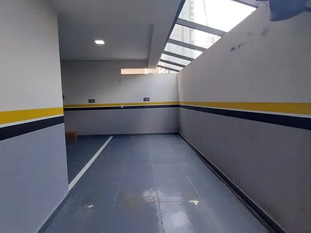 Imagem 4: Apartamento à venda com 2 dormitórios, sendo 1 suíte na Meia Praia em Itapema/SC